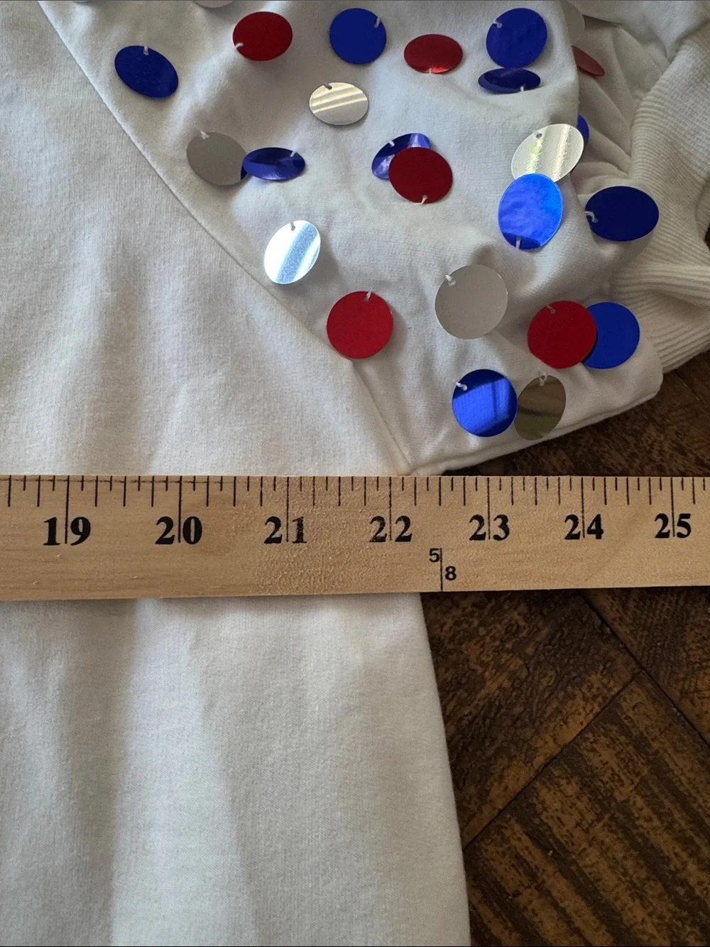 Party in the USA White Tee by BIBI Sz Large NWT - Picture 6 of 7